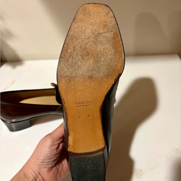 Gucci Dark Brown Leather Loafers with Gold Accent - Picture 6 of 6